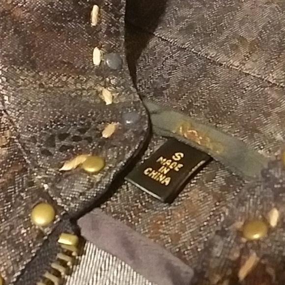 Denim jacket - Picture 3 of 3